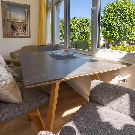 Meeresgruss 1 * Sellin (Rugen)